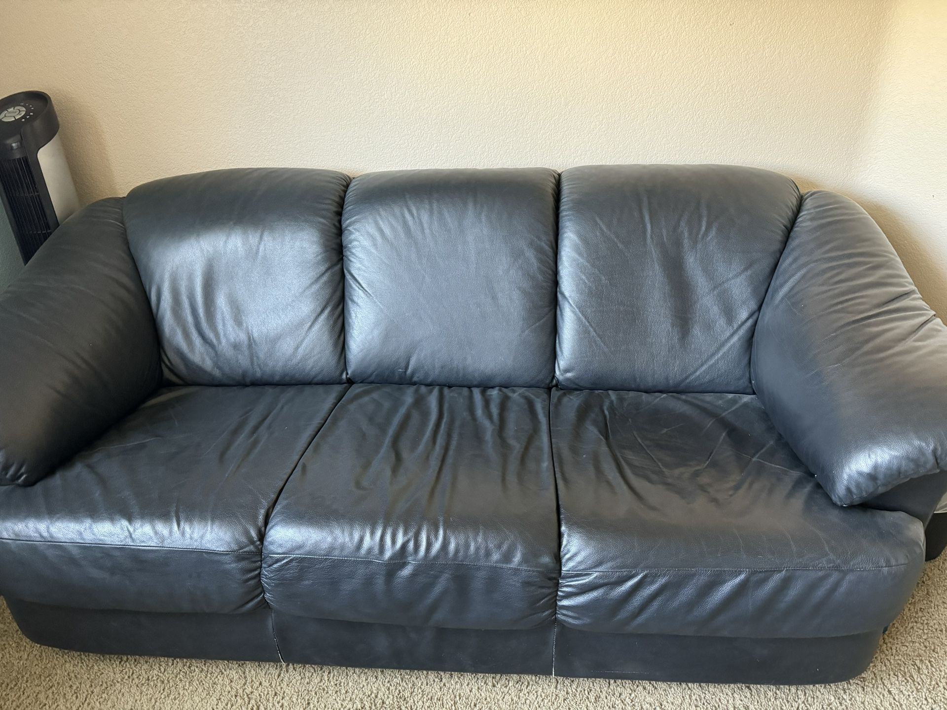 LEATHER COUCH / SOFA