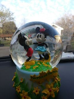 Disney snow globe