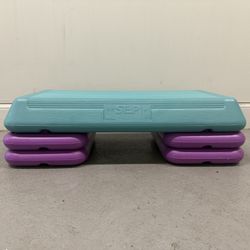 THE STEP Trainer Exercise Stepper Aerobic Platform 27”x12” (Good condition) PICK UP IN CORNELIUS