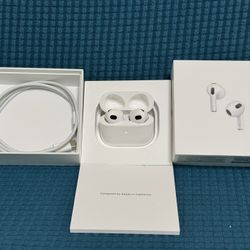 AirPods (WGHG)
