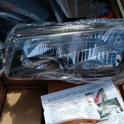 Chevy Silverado 2003 Al 2005 Head Ligts