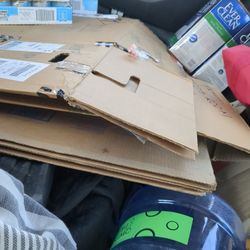 Free Moving Boxes