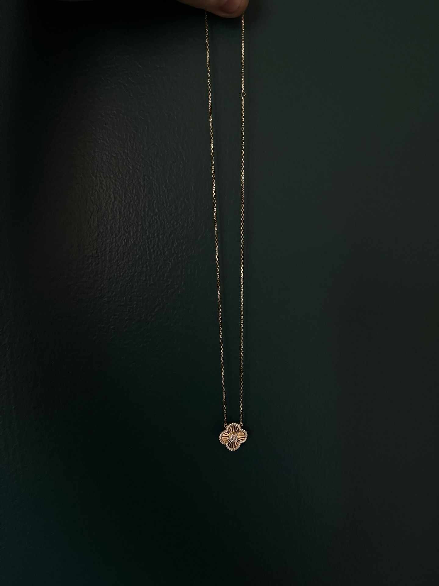 Clover Necklace