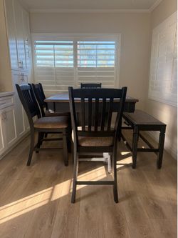 6 Piece Table Set