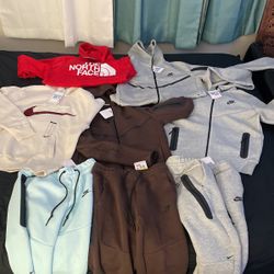 brand new nike tech and nike hoodies with tags 