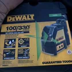 Dewalt 100’/300’ Self Leveling Cross Line Laser