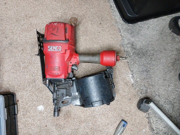 SENCO (Coil Nailer) PalletPRO100XP