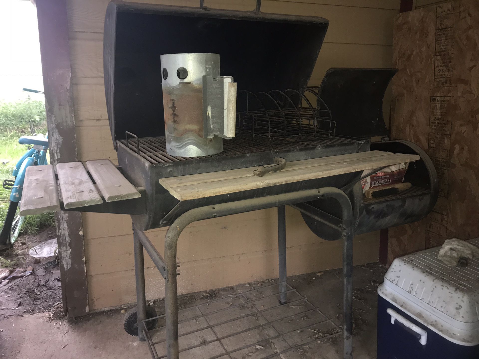 2 bbq pits