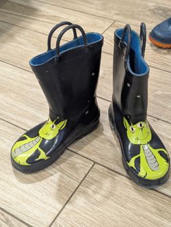 Kids Aliens Rainy Boots Size 9