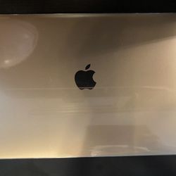 MacBook Air 13.3" Laptop - Apple M1 chip - 8GB Memory - 256GB SSD - Gold 