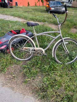 A nice beach cruiser $85