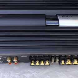 Sony XPLOD 800 Watts Maximum Power Amplifier Like New Como Nuevo 