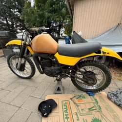 1978 Yamaha DT400