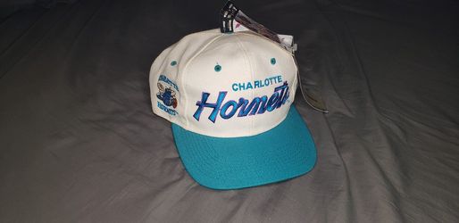 1992 Charlotte Hornets Hat(unworn) + bonus hat