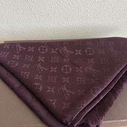 Monogram Classic Shall 