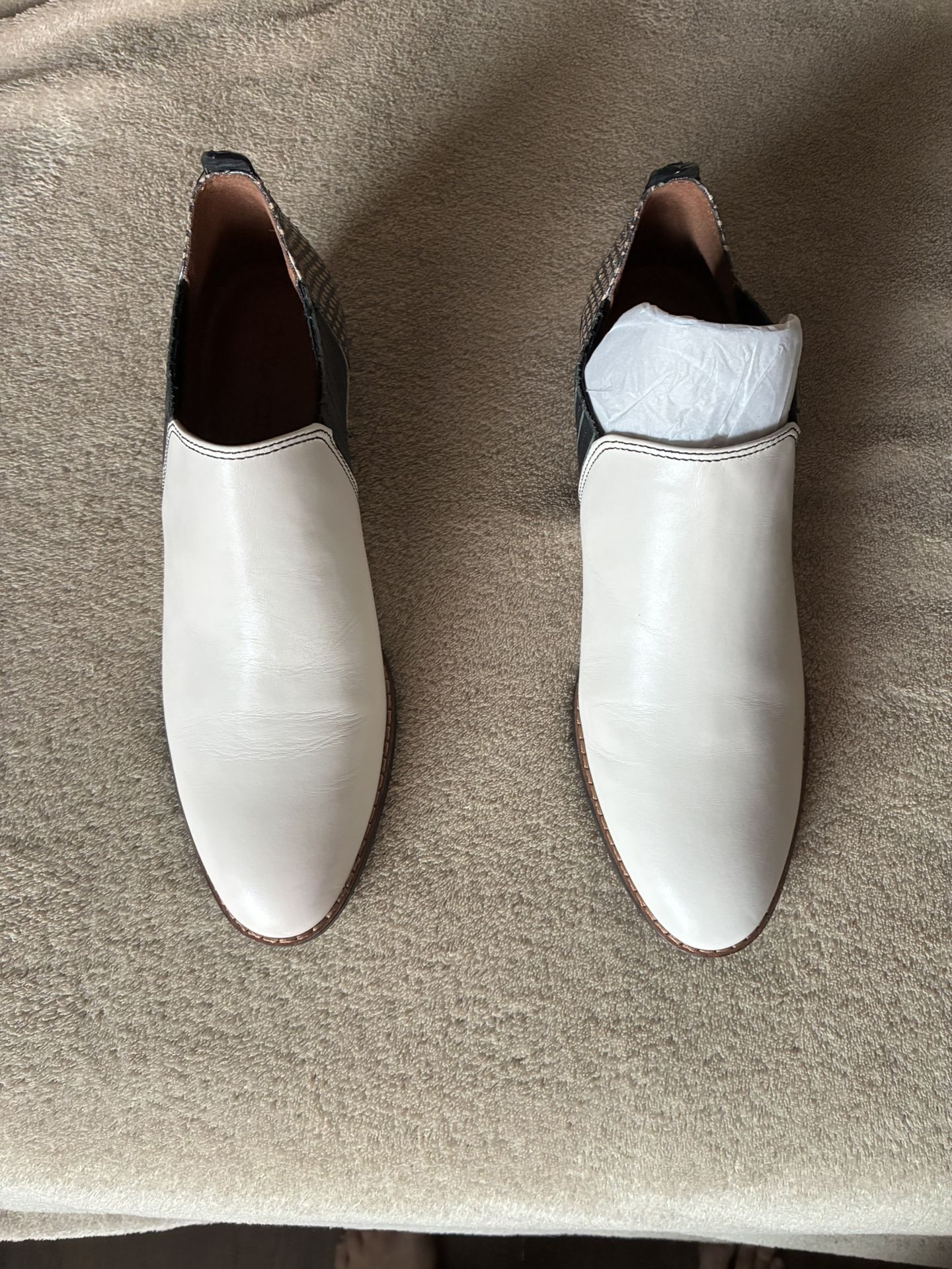 Coach Women’s Boots Size 8