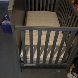 Baby Crib With Mattress