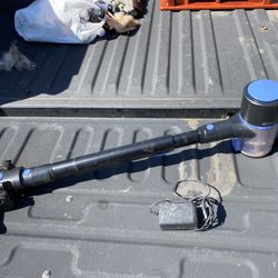 Hand Held Cordless Vacuum