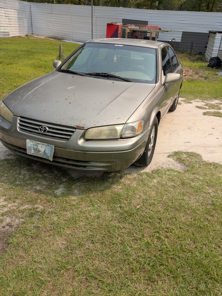 1999 Toyota Camry