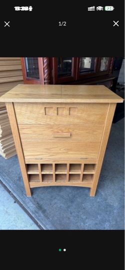 Solid wood bottle/wine cabinet