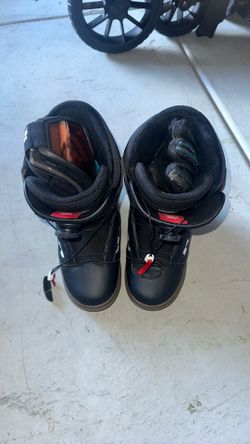 Vans Snowboarding Boots