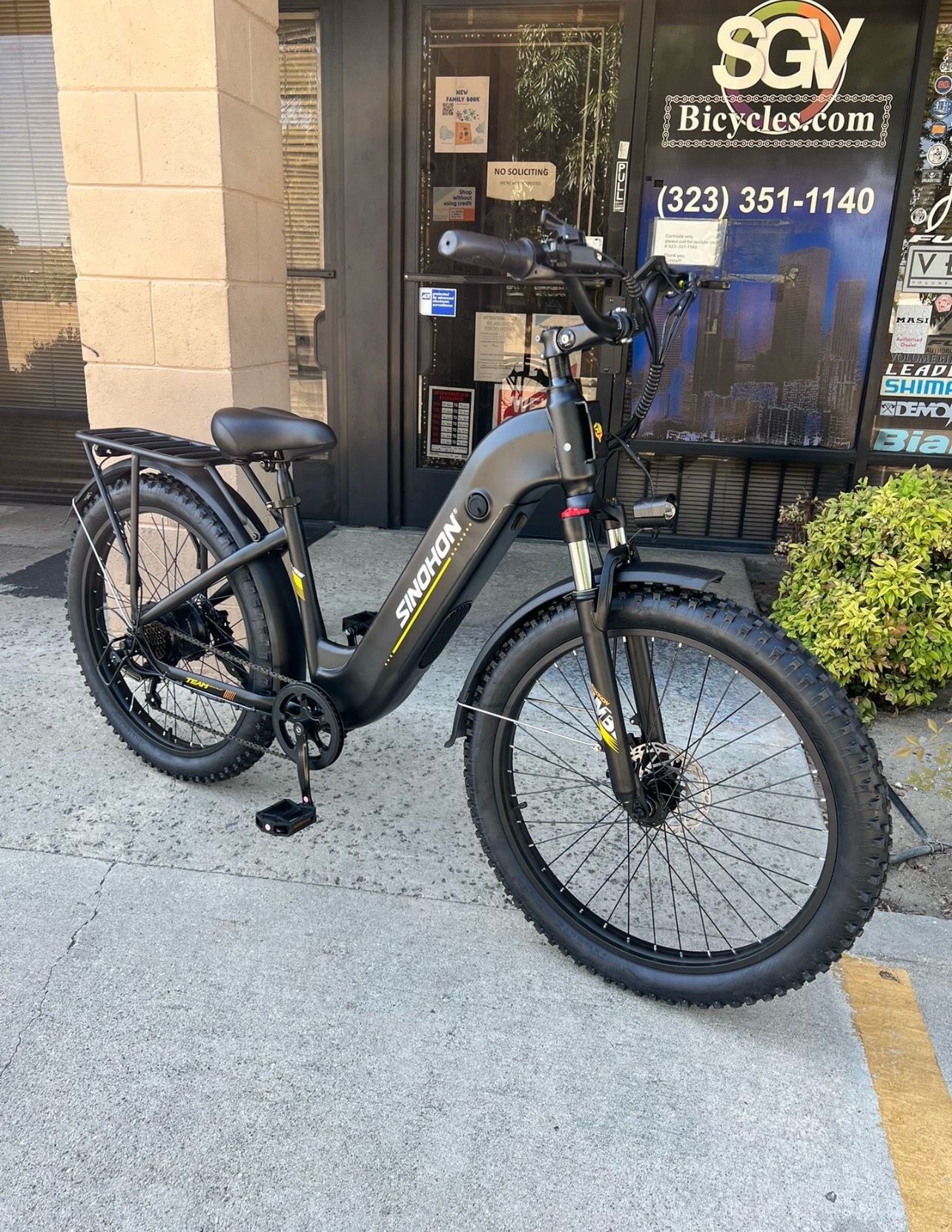 Sinohon AK26 Step Thru E-bike 28MPH