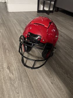 Schutt F7 (medium) Not Certified