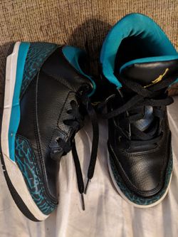 Jordans youth size 3y