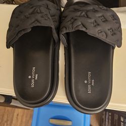 Lux Slipper Size EU37