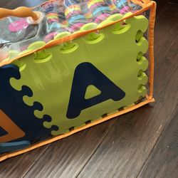 B Toys alphabet interlocking squares