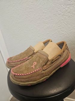 Twisted X Slip-On Driving Moccasins with Pink Ribbon