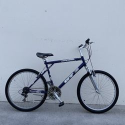 GT BIKE /SIZE TIRES 26” /SIZE FRAME LARGE 