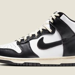 Nike Dunk High Vintage Black (W) Size 7