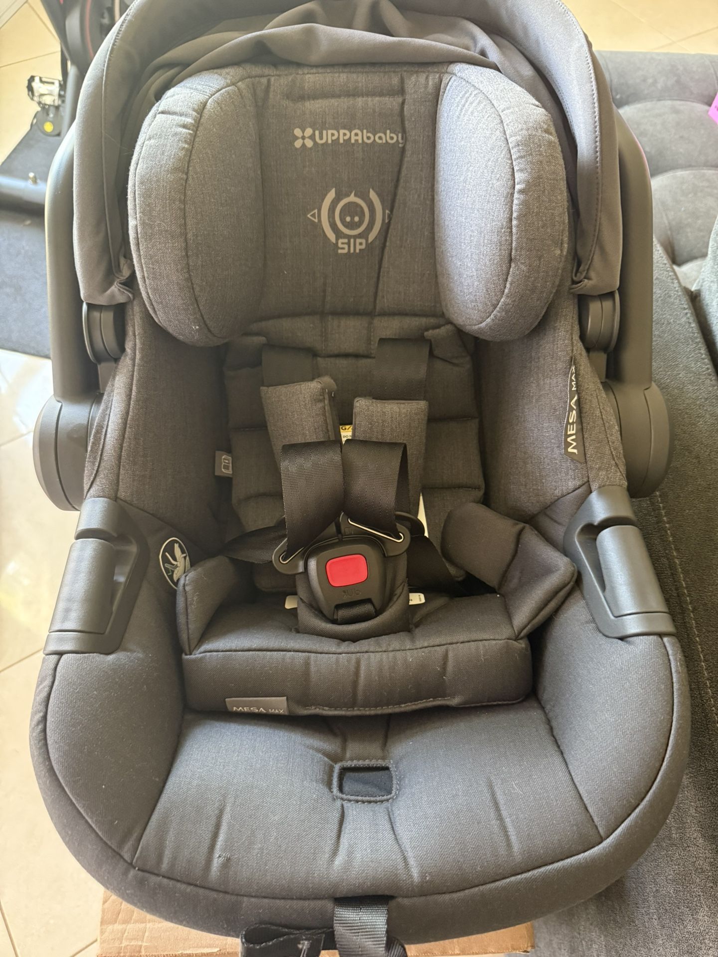 Uppababy Mesa Max Car Seat