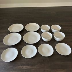 12pc Stoneware Dinnerware Set White (location: River North)