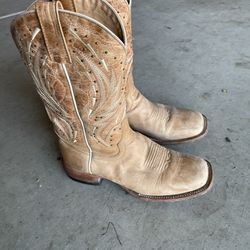 Woman Cowboy Boots 