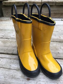 New never worn been in the garage