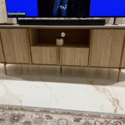 TV Stand $200 Brand New in The Box