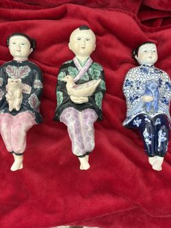 3 Vintage Asian Chinoiserie Chinese Blue, White Shelf Sitters. 2 Girls Holding Cats & 1 Boy Holding A Duck. Vintage. Perfect. 3 For $200.