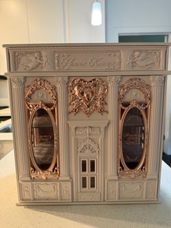 Vanity Box