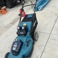 Makita 18V X2 (36V) LXT Lithium-Ion Cordless 21 in. Walk Behind Lawn Mower Kit w/4 batteries (4.0Ah) 