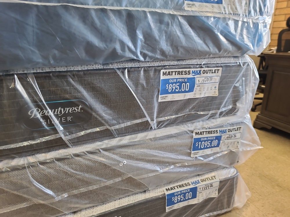 Beautyrest Silver California King Mattress New!