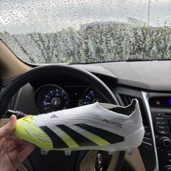 BRAND 🆕 . Adidas Predator Accuracy+ “White / Core Black / Hi-Res Yellow” colorway (2023 release).