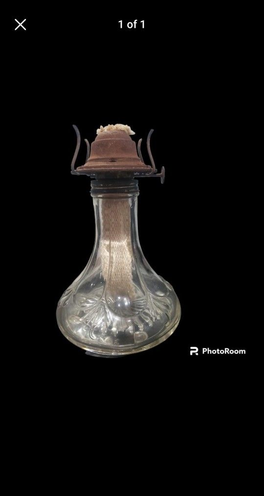 Vintage Round Glass Eagle Oil Lamp 7.5”