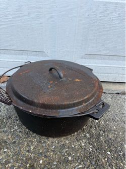 Cajun classic 12-quarts seasoned cast iron Dutch
