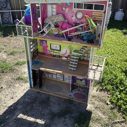 Kids Barbie house