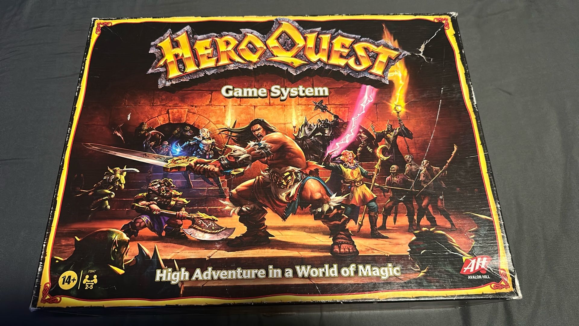 Hero Quest Game System (Board Game)