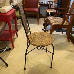 4 Matching Chairs Excellent 