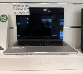Apple Macbook Air A2337