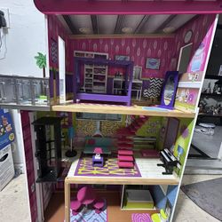 Doll House with Furniture